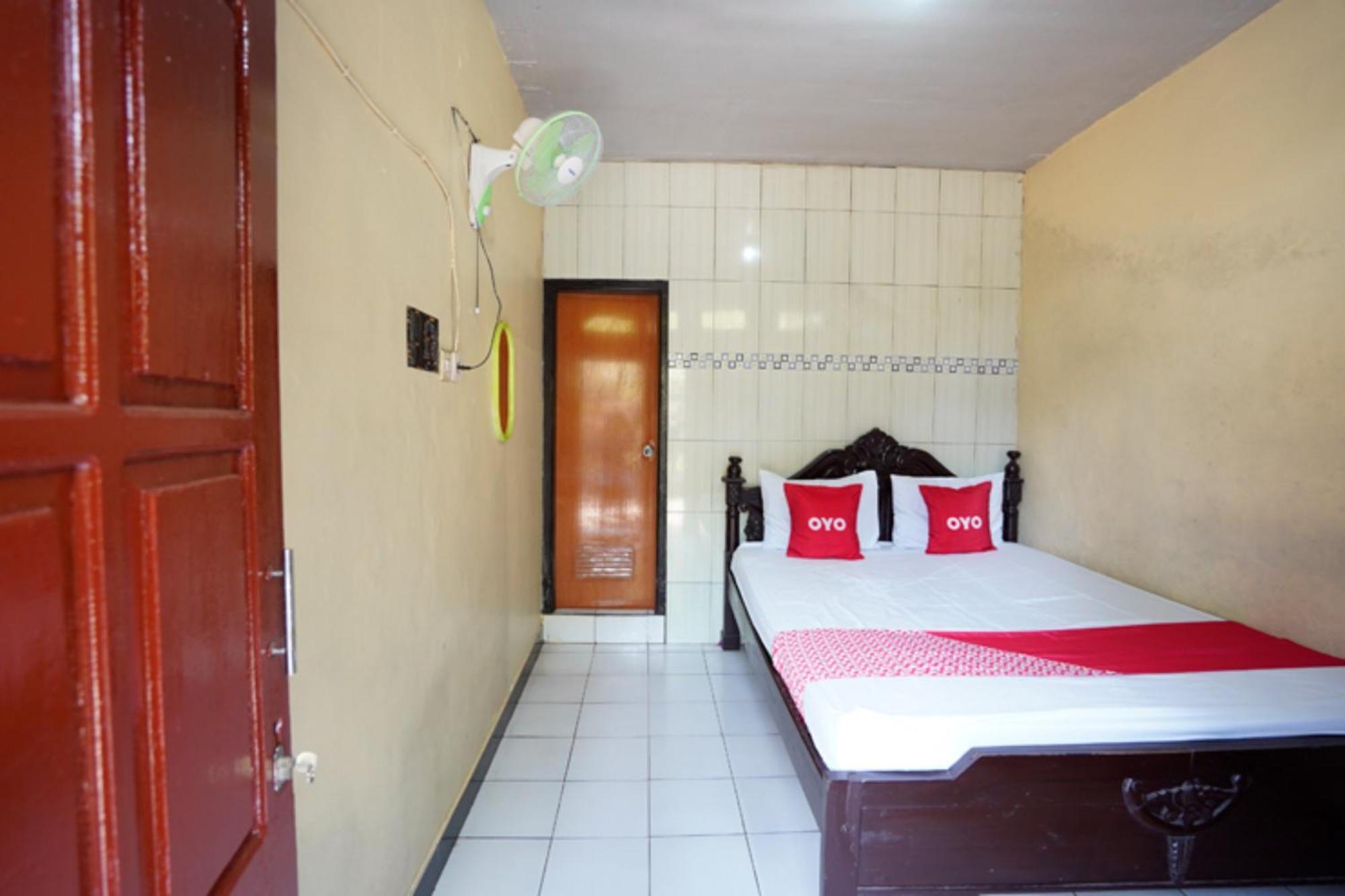Oyo 927 Carina Hotel Claket Екстериор снимка