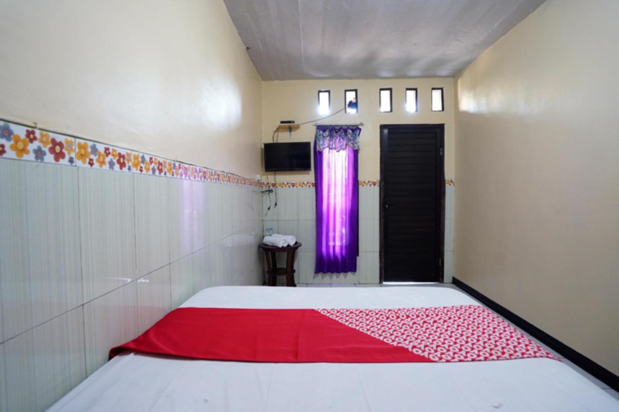 Oyo 927 Carina Hotel Claket Екстериор снимка