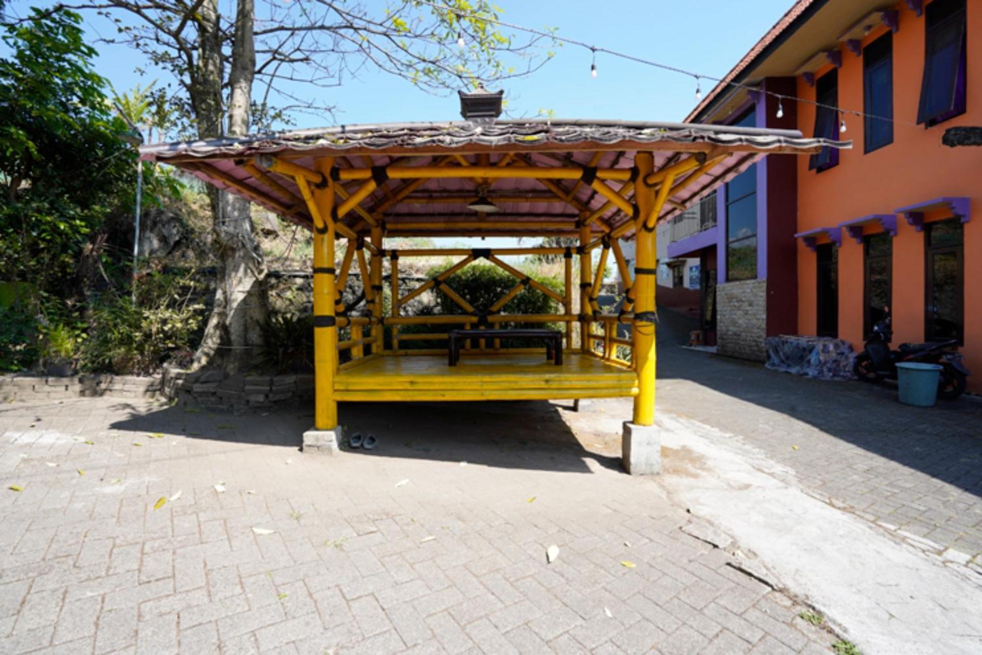 Oyo 927 Carina Hotel Claket Екстериор снимка